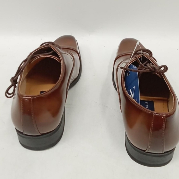 Gino Rossi Men's Classic Tan Leather Oxfords - Picture 4 of 8